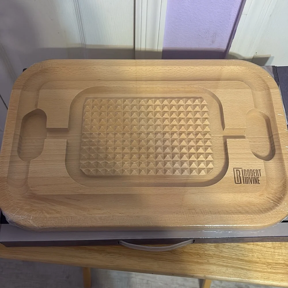 Robert Irvine Carving Station/Cutting‎ Board Beech Wood NIB